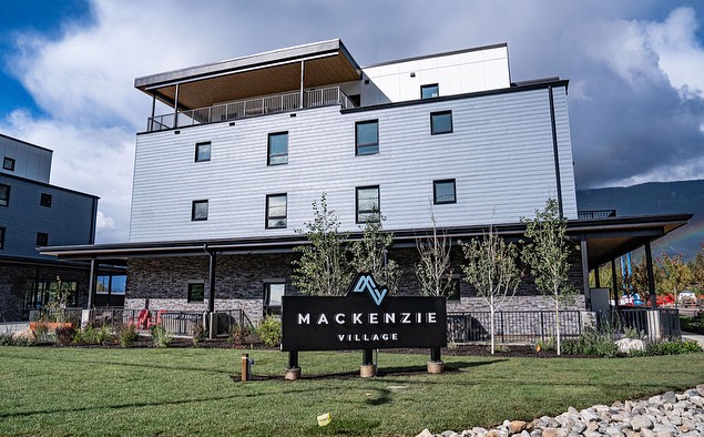 393229887_17997310937505431_1403651150545516931_n